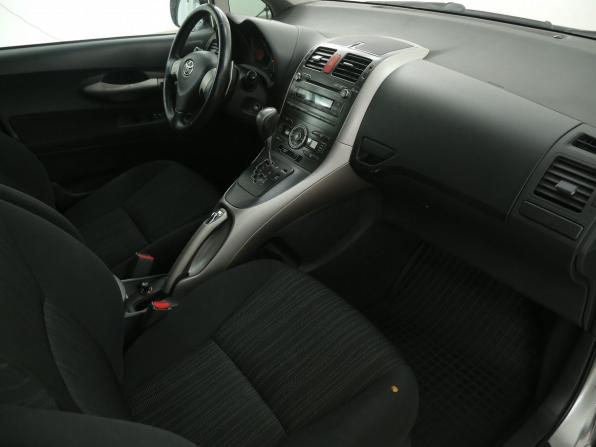 Toyota Auris I с пробегом 2007 года, цена 555 000 рублей, 152000 км, хэтчбек, Автокод Объявления