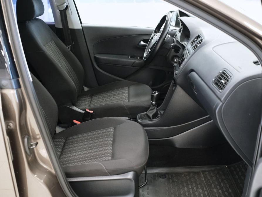 Volkswagen Polo V Рестайлинг Самара  - изображение 16