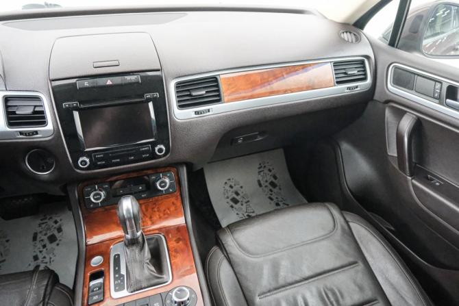 Volkswagen Touareg II с пробегом 2013 года, цена 1 899 000 рублей, 237000 км, внедорожник, Автокод Объявления