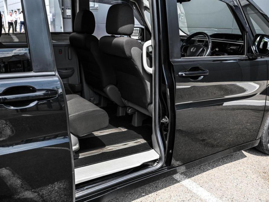 Honda Stepwgn V Рестайлинг Новороссийск  - изображение 13