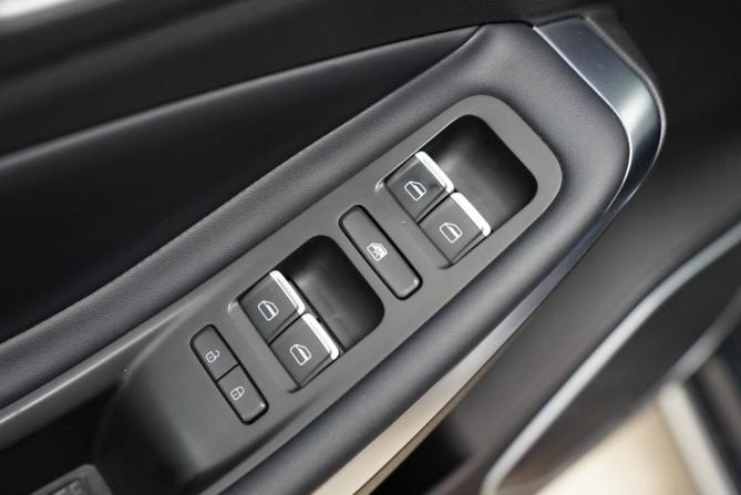 Omoda S5 с пробегом 2023 года, цена 1 620 000 рублей, 62000 км, седан, Автокод Объявления