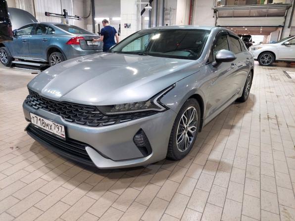 Kia K5 III с пробегом 2022 года, цена 2 210 000 рублей, 88881 км, седан, Автокод Объявления
