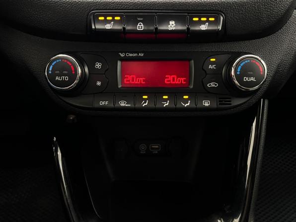 Kia Ceed II Рестайлинг с пробегом 2017 года, цена 1 390 000 рублей, 146226 км, универсал, Автокод Объявления