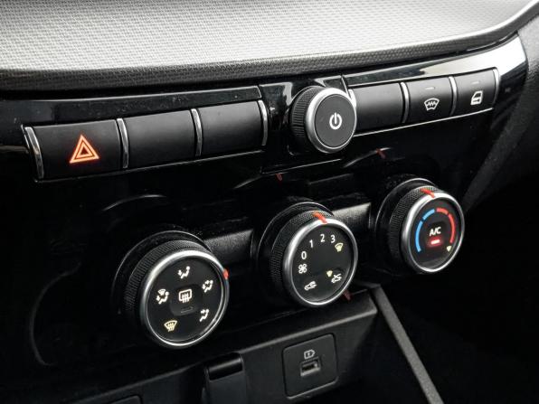 Lada (ВАЗ) Vesta I Рестайлинг (NG) с пробегом 2024 года, цена 1 115 000 рублей, 51136 км, седан, Автокод Объявления