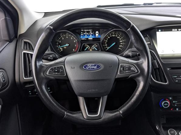 Ford Focus III Рестайлинг с пробегом 2018 года, цена 1 250 000 рублей, 142861 км, универсал, Автокод Объявления