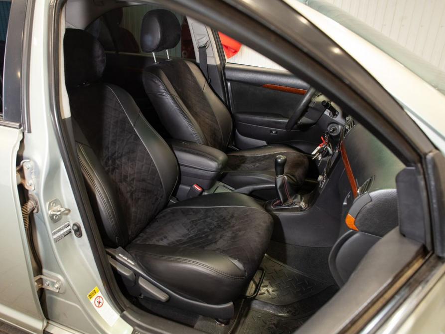 Toyota Avensis II Рестайлинг Иваново  - изображение 29