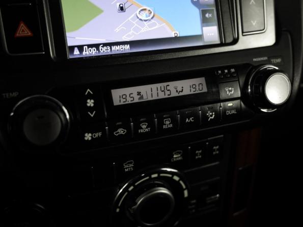 Toyota Land Cruiser Prado 150 Series Рестайлинг 1 с пробегом 2014 года, цена 3 349 000 рублей, 176492 км, внедорожник, Автокод Объявления