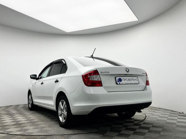 Skoda Rapid I с пробегом 2015 года, цена 819 000 рублей, 189918 км, лифтбек, Автокод Объявления