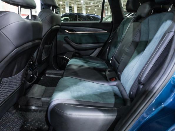 Geely Monjaro I с пробегом 2024 года, цена 3 290 000 рублей, 60742 км, внедорожник, Автокод Объявления
