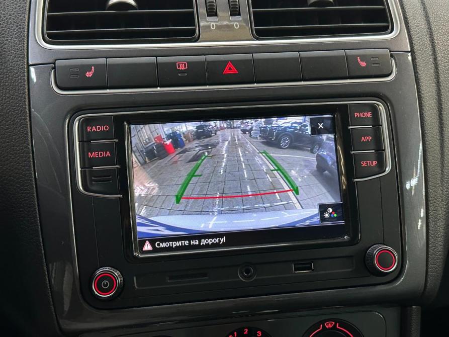 Volkswagen Polo V Рестайлинг Санкт-Петербург  - изображение 16
