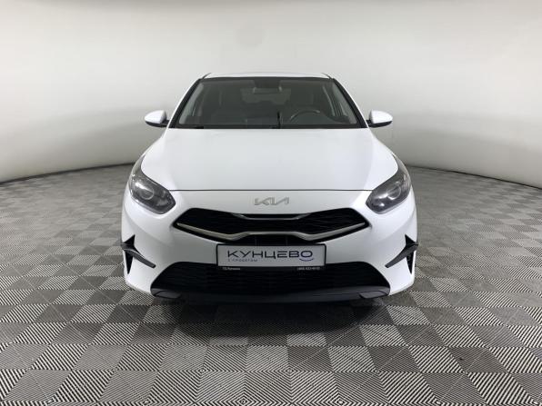 Kia Ceed III Рестайлинг с пробегом 2022 года, цена 2 080 000 рублей, 97666 км, универсал, Автокод Объявления