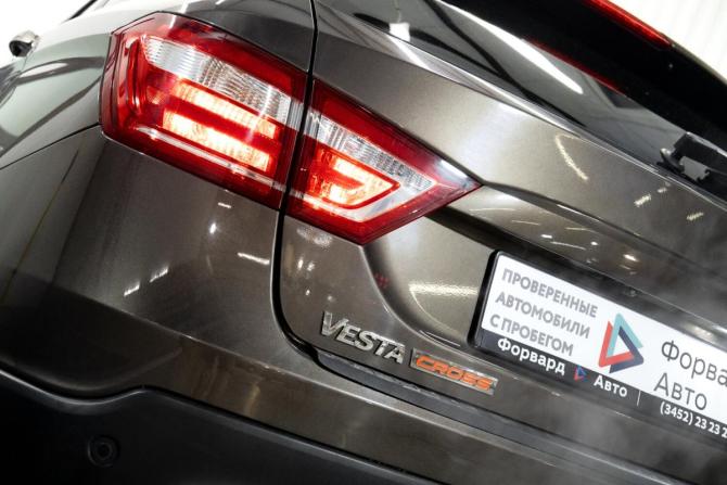 Lada (ВАЗ) Vesta I с пробегом 2019 года, цена 979 000 рублей, 93500 км, универсал, Автокод Объявления