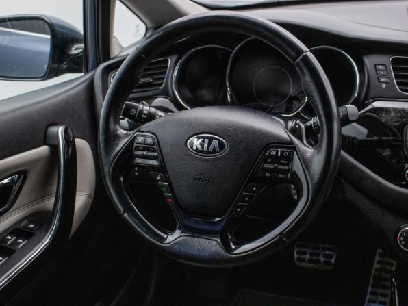 Kia Ceed II с пробегом 2014 года, цена 1 050 000 рублей, 150772 км, хэтчбек, Автокод Объявления