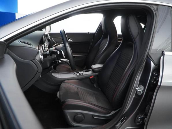 Mercedes-Benz CLA I (C117 X117) с пробегом 2015 года, цена 2 149 077 рублей, 66751 км, седан, Автокод Объявления