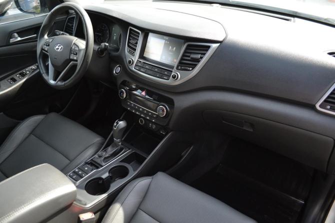 Hyundai Tucson III Рестайлинг с пробегом 2018 года, цена 2 210 000 рублей, 97242 км, внедорожник, Автокод Объявления