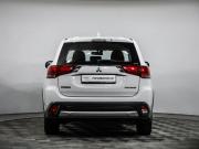 Mitsubishi Outlander III Рестайлинг 2 Санкт-Петербург  - изображение 32