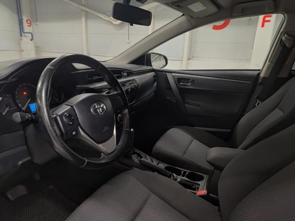 Toyota Corolla XI (E160 E170 E180) с пробегом 2014 года, цена 1 070 000 рублей, 176925 км, седан, Автокод Объявления