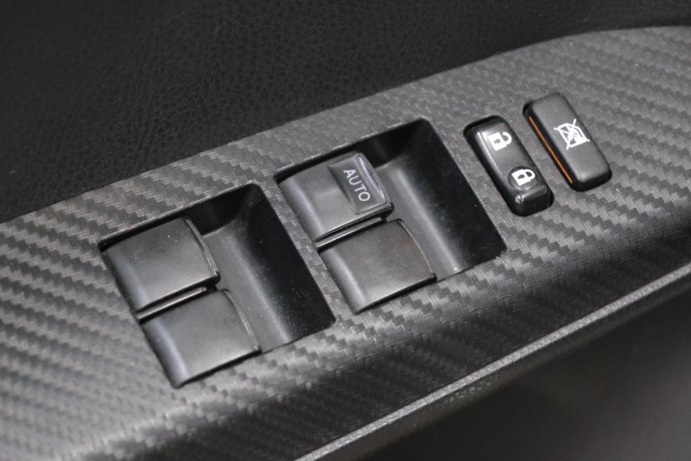 Toyota RAV4 IV (XA40) Омск  - изображение 9
