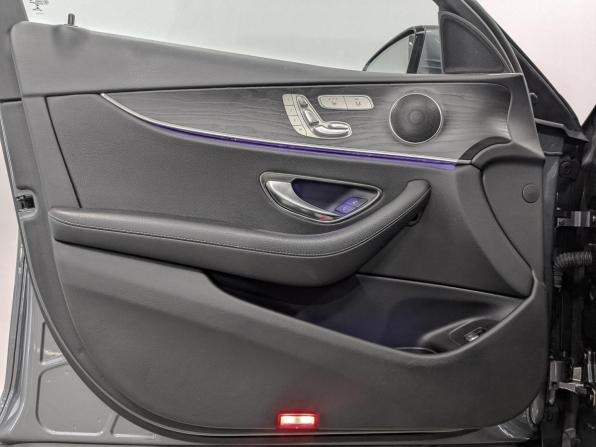 Mercedes-Benz E-Класс V (W213 S213 C238) с пробегом 2018 года, цена 3 490 000 рублей, 73606 км, седан, Автокод Объявления