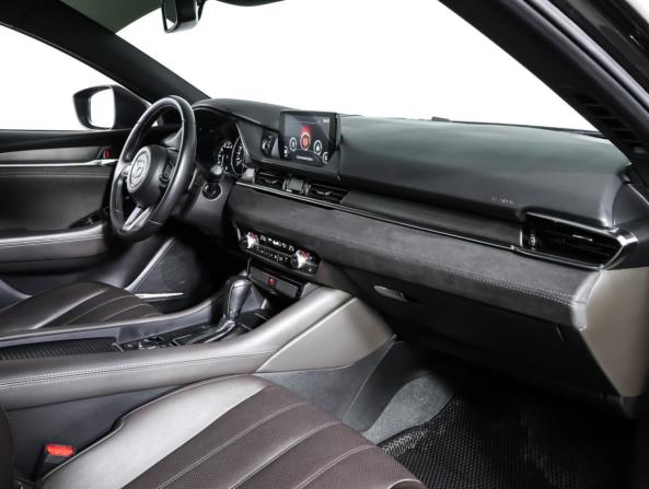 Mazda 6 III (GJ) Рестайлинг 2 с пробегом 2023 года, цена 3 454 000 рублей, 35579 км, седан, Автокод Объявления