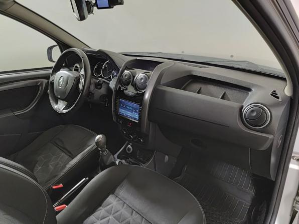 Renault Duster I Рестайлинг с пробегом 2015 года, цена 940 000 рублей, 163386 км, внедорожник, Автокод Объявления