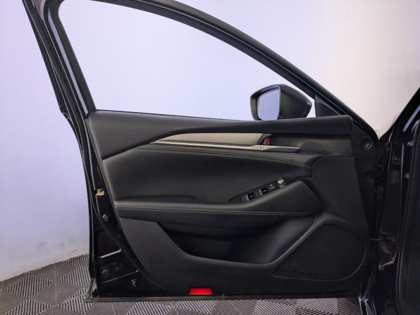 Mazda 6 III (GJ) Рестайлинг 2 с пробегом 2021 года, цена 2 640 000 рублей, 117700 км, седан, Автокод Объявления