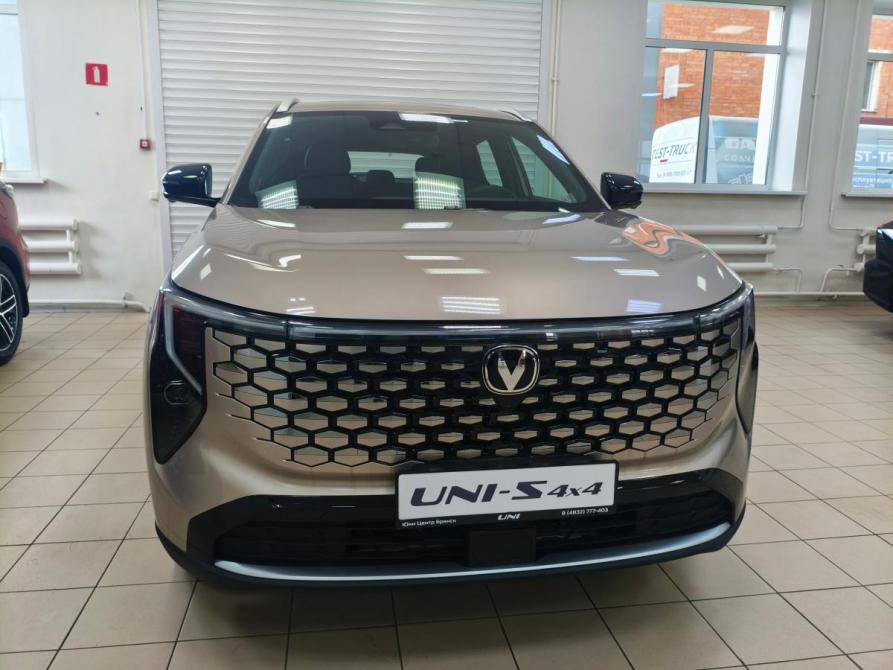 Changan UNI-S I Рестайлинг Брянск  - изображение 3