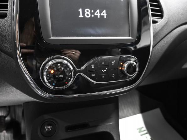Renault Kaptur I с пробегом 2016 года, цена 1 645 000 рублей, 128807 км, внедорожник, Автокод Объявления