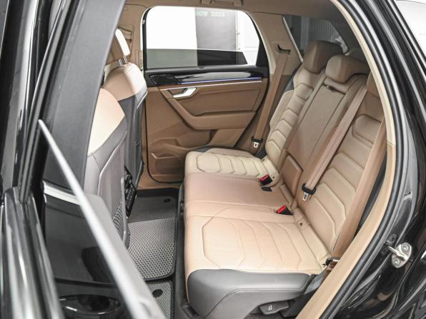 Volkswagen Touareg III с пробегом 2022 года, цена 6 499 000 рублей, 32084 км, внедорожник, Автокод Объявления