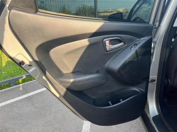 Hyundai ix35 I с пробегом 2010 года, цена 1 045 000 рублей, 220260 км, внедорожник, Автокод Объявления