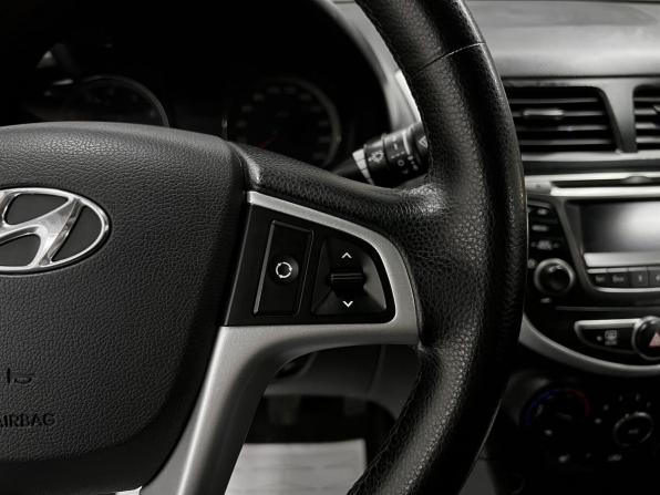 Hyundai Solaris I Рестайлинг с пробегом 2014 года, цена 990 000 рублей, 148420 км, седан, Автокод Объявления
