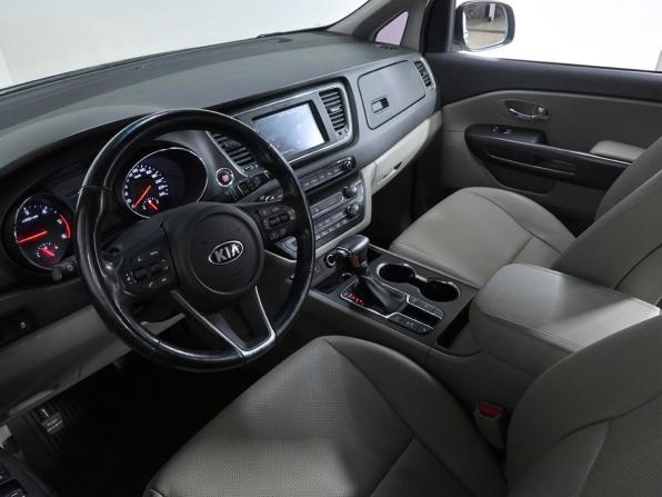 Kia Carnival III с пробегом 2019 года, цена 2 910 000 рублей, 99097 км, минивэн, Автокод Объявления