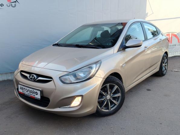 Hyundai Solaris I с пробегом 2013 года, цена 699 000 рублей, 195931 км, седан, Автокод Объявления