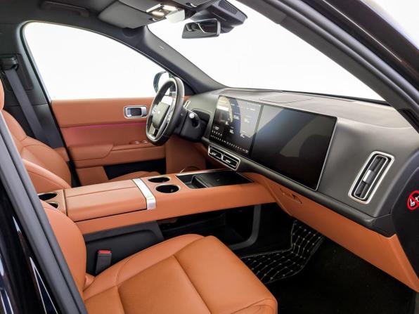 Li Auto (Lixiang) L9 I с пробегом 2023 года, цена 6 900 000 рублей, 21556 км, внедорожник, Автокод Объявления