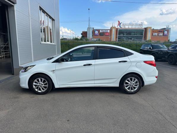 Hyundai Solaris I с пробегом 2013 года, цена 675 000 рублей, 282950 км, седан, Автокод Объявления