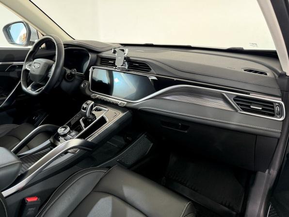 Geely Atlas Pro с пробегом 2023 года, цена 1 970 000 рублей, 65394 км, внедорожник, Автокод Объявления
