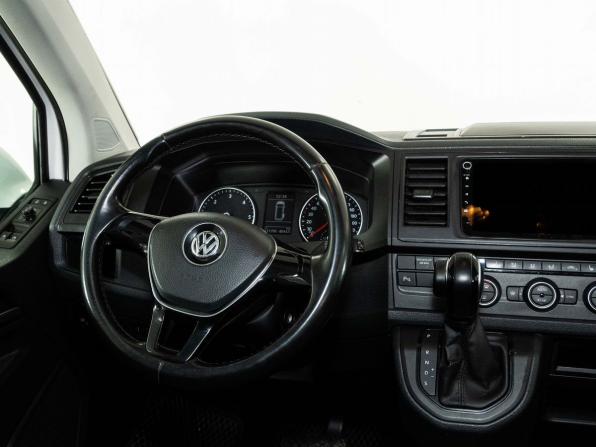 Volkswagen Caravelle T6 с пробегом 2018 года, цена 2 870 000 рублей, 211372 км, минивэн, Автокод Объявления
