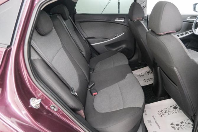 Hyundai Solaris I с пробегом 2013 года, цена 899 000 рублей, 123029 км, седан, Автокод Объявления