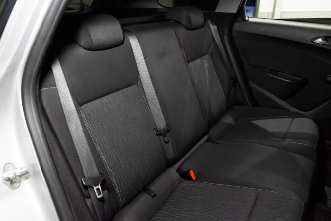 Opel Astra J Рестайлинг с пробегом 2013 года, цена 849 000 рублей, 227143 км, универсал, Автокод Объявления