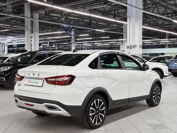 Lada (ВАЗ) Vesta I Рестайлинг (NG) с пробегом 2023 года, цена 1 366 000 рублей, 22649 км, седан, Автокод Объявления