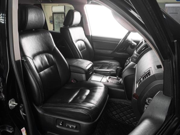 Toyota Land Cruiser 200 Series Рестайлинг 1 с пробегом 2012 года, цена 2 949 000 рублей, 385132 км, внедорожник, Автокод Объявления
