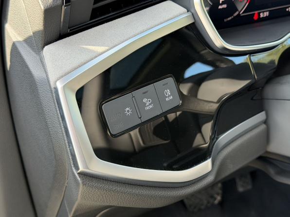 Audi Q3 II (F3) с пробегом 2026 года, цена 3 850 000 рублей, 25 км, внедорожник, Автокод Объявления