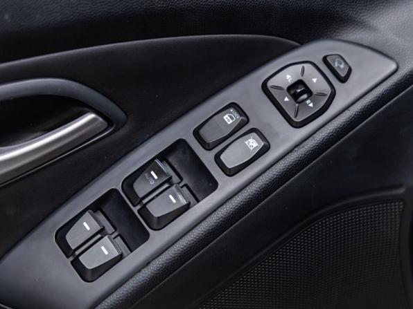 Hyundai ix35 I с пробегом 2012 года, цена 1 288 000 рублей, 150023 км, внедорожник, Автокод Объявления