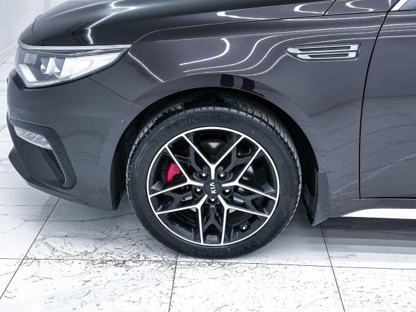 Kia Optima IV Рестайлинг с пробегом 2018 года, цена 2 475 000 рублей, 69446 км, седан, Автокод Объявления