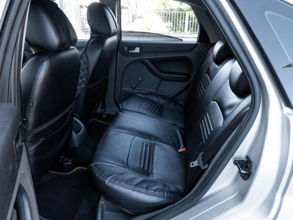 Ford Focus II с пробегом 2005 года, цена 580 000 рублей, 284028 км, хэтчбек, Автокод Объявления