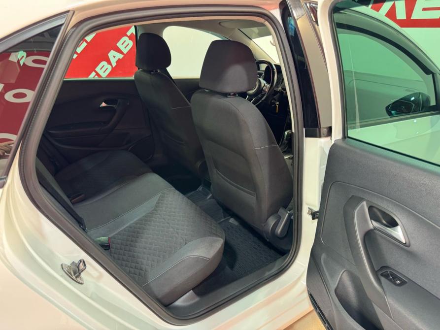 Volkswagen Polo V Рестайлинг Новочеркасск  - изображение 11