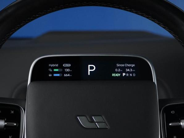 Li Auto (Lixiang) L9 I Рестайлинг с пробегом 2024 года, цена 5 850 000 рублей, 103657 км, внедорожник, Автокод Объявления