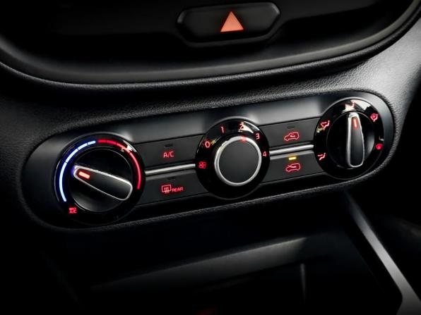 Kia Soul III с пробегом 2022 года, цена 2 080 000 рублей, 65135 км, хэтчбек, Автокод Объявления