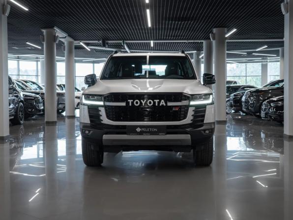Toyota Land Cruiser 300 Series с пробегом 2024 года, цена 14 000 000 рублей, 24 км, внедорожник, Автокод Объявления