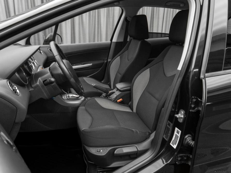 Peugeot 308 I Рестайлинг Москва  - изображение 9